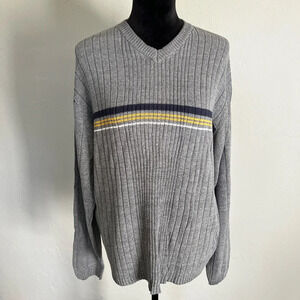 The Original Arizona Jean Companyy V-Neck sweater